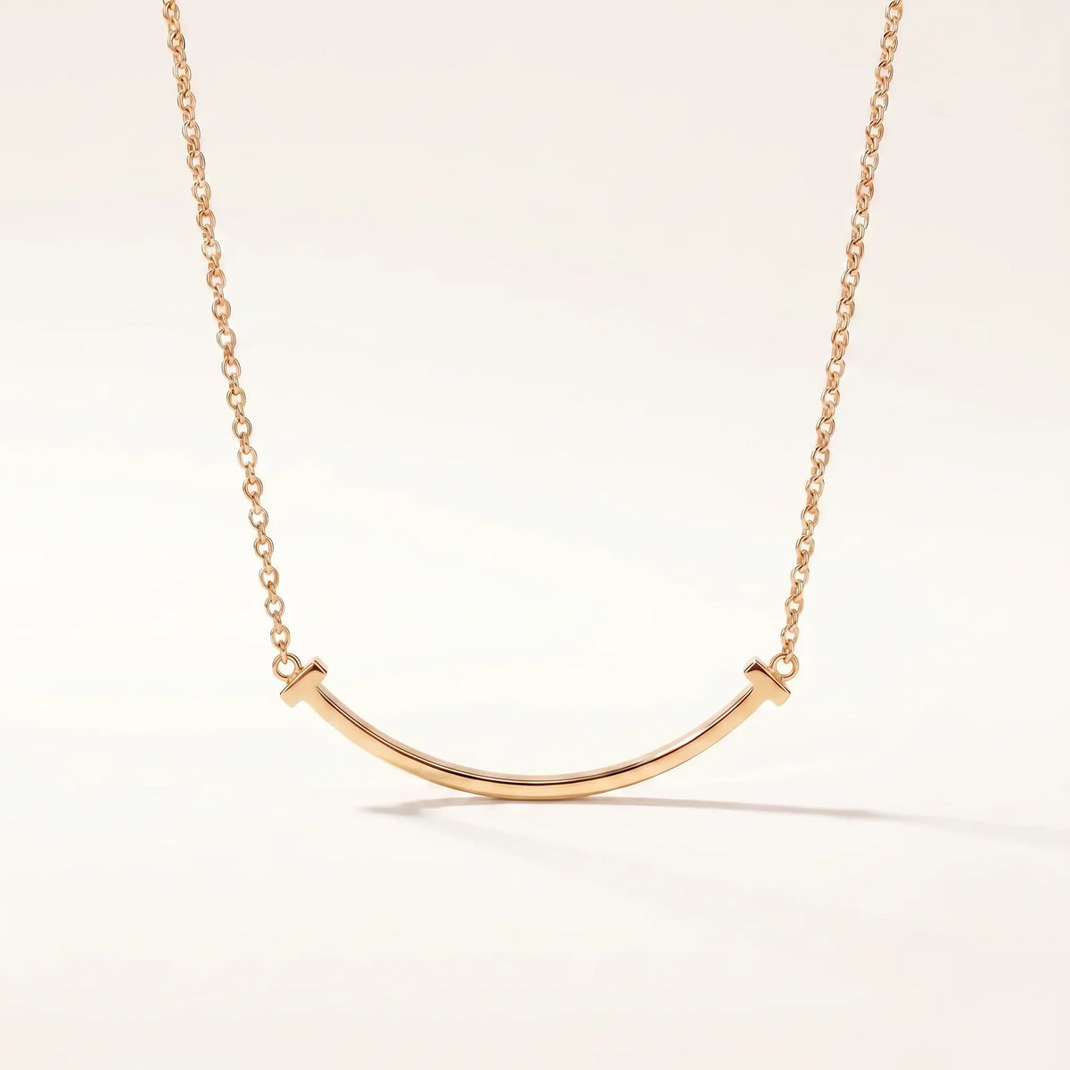 Sculpted Smile Bar Necklace